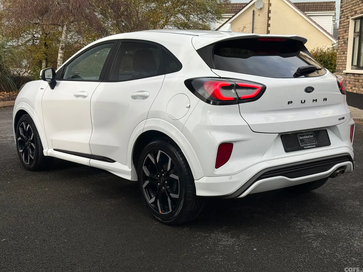 Ford Puma MPV, Petrol, 2023, White