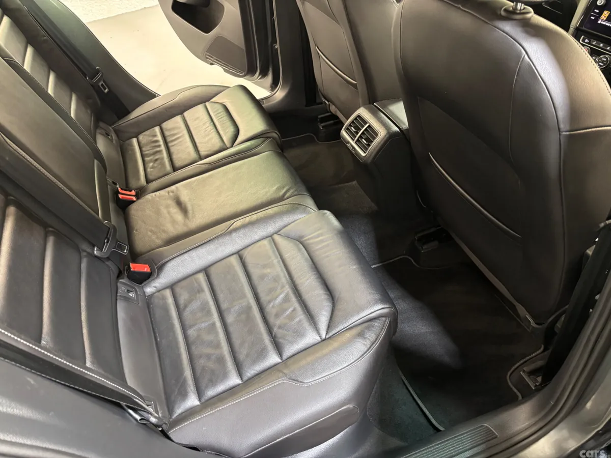 Volkswagen Golf Hatchback, Diesel, 2020, Grey