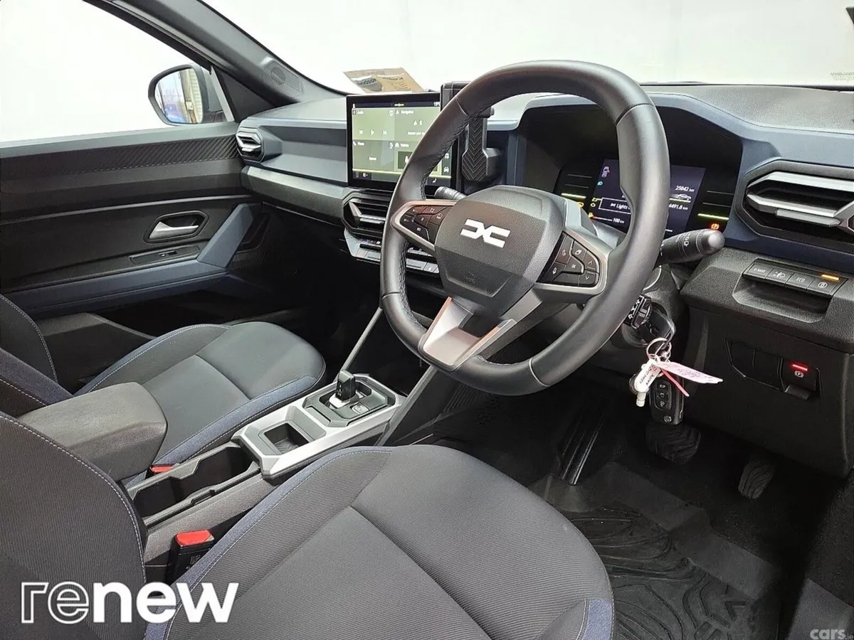 Dacia Duster SUV, Petrol Hybrid, 2025, Brown