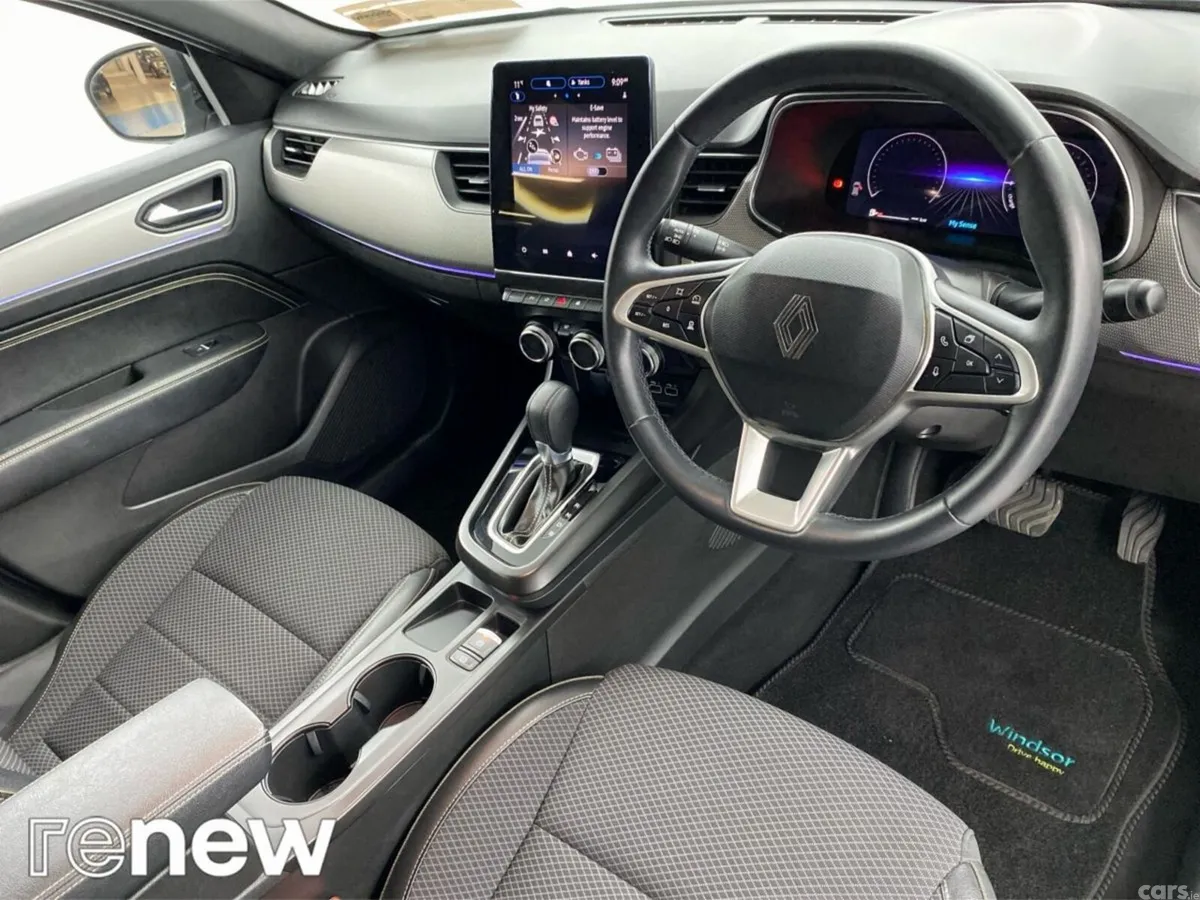 Renault Arkana Hatchback, Petrol Hybrid, 2025, Grey