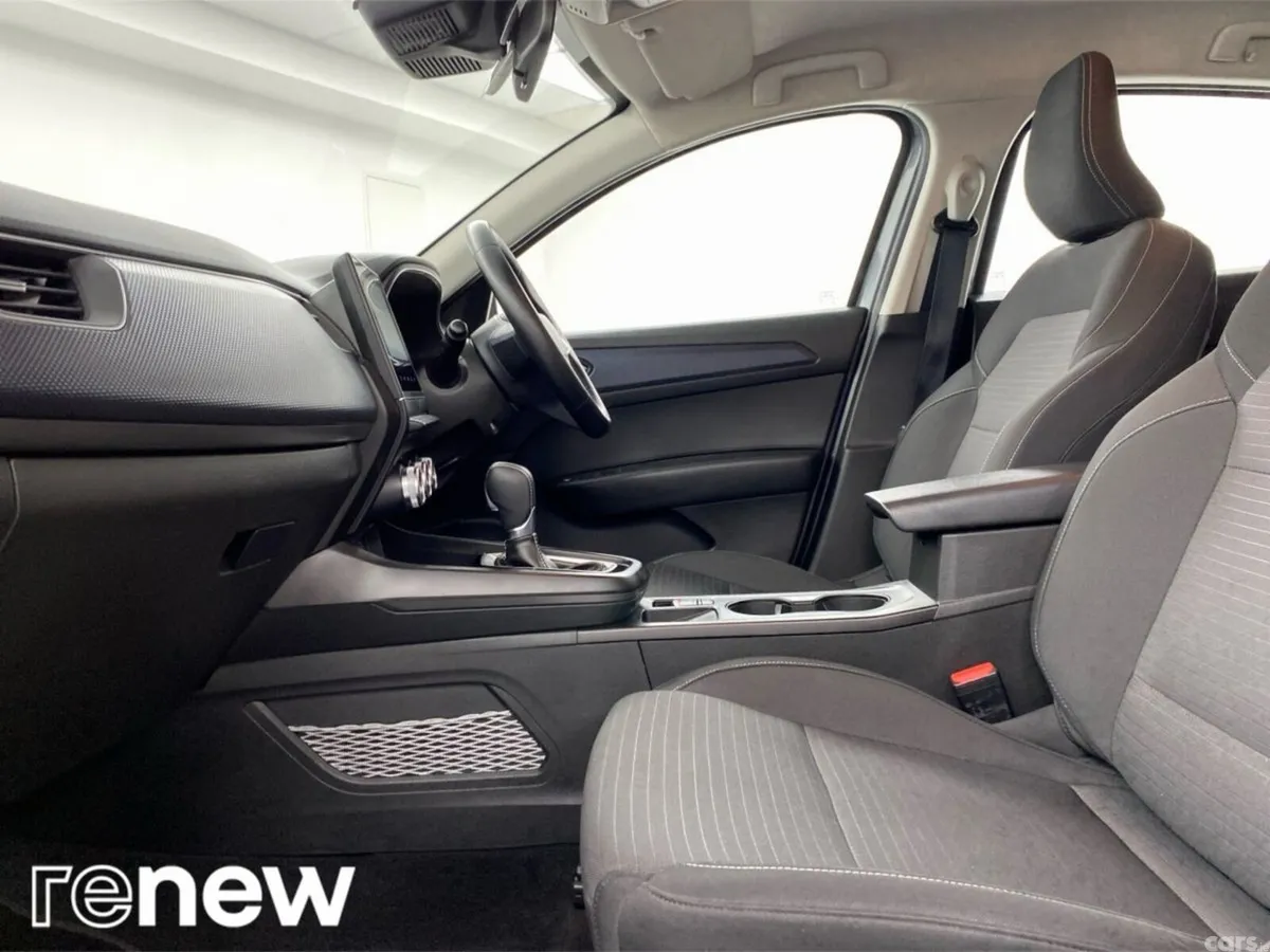 Renault Arkana Hatchback, Petrol Hybrid, 2025, Grey
