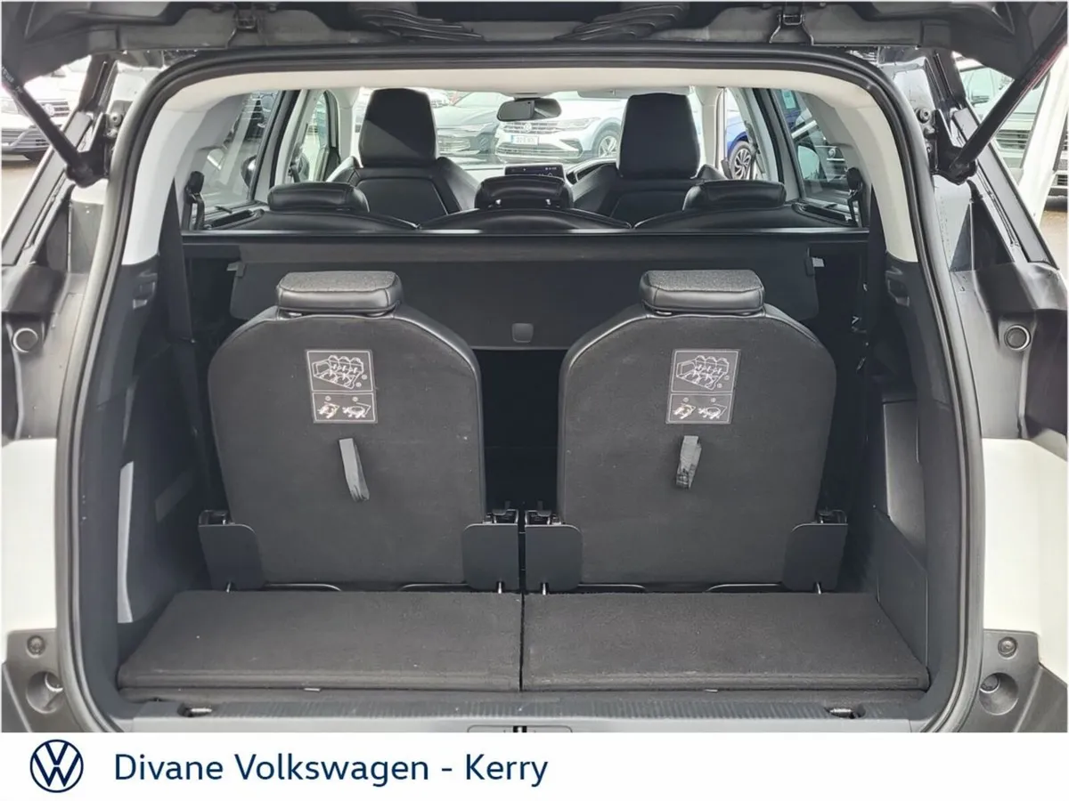 Peugeot 5008 MPV, Diesel, 2018, White
