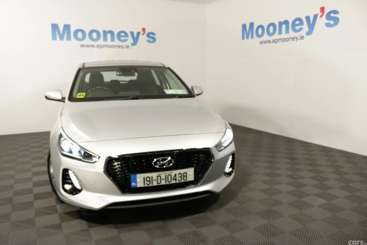 Hyundai i30 Hatchback, Petrol, 2019, Grey