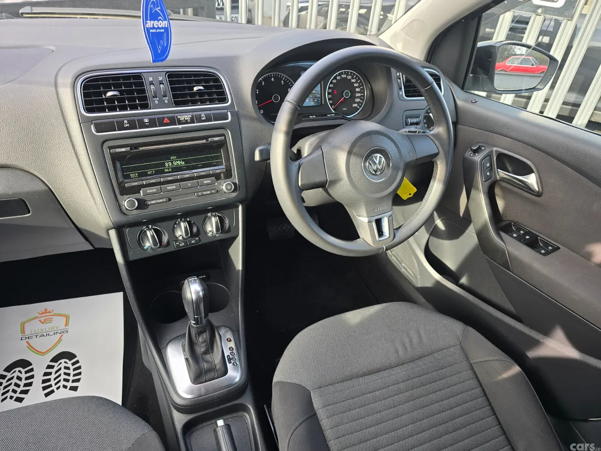 Volkswagen Polo Hatchback, Petrol, 2014, White