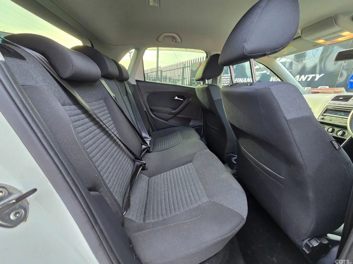Volkswagen Polo Hatchback, Petrol, 2014, White