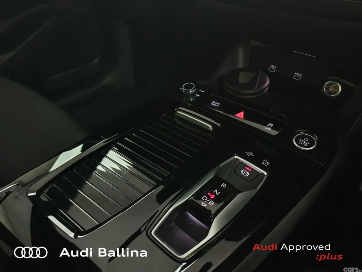 Audi Q6 e-tron Estate, Electric, 2026, Blue