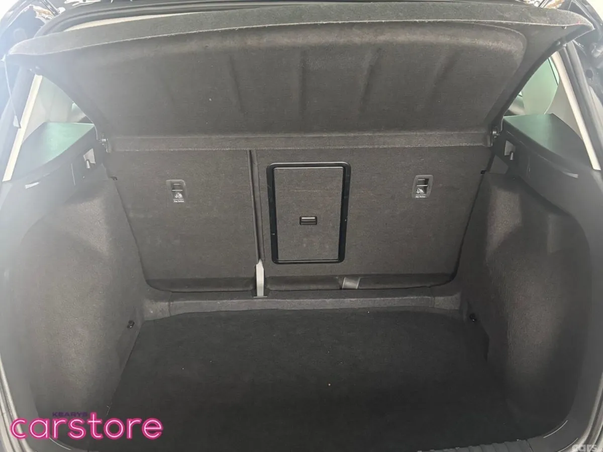 SEAT Ateca SUV, Diesel, 2024, Black