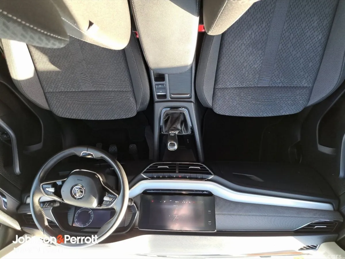 Skoda Octavia Estate, Diesel, 2024, Grey