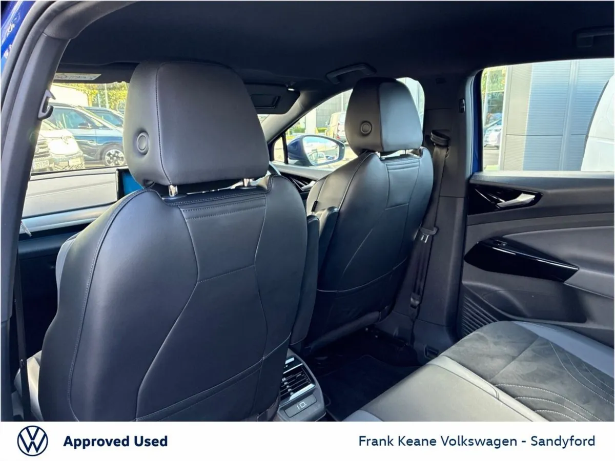 Volkswagen ID.4 Estate, Electric, 2023, Blue