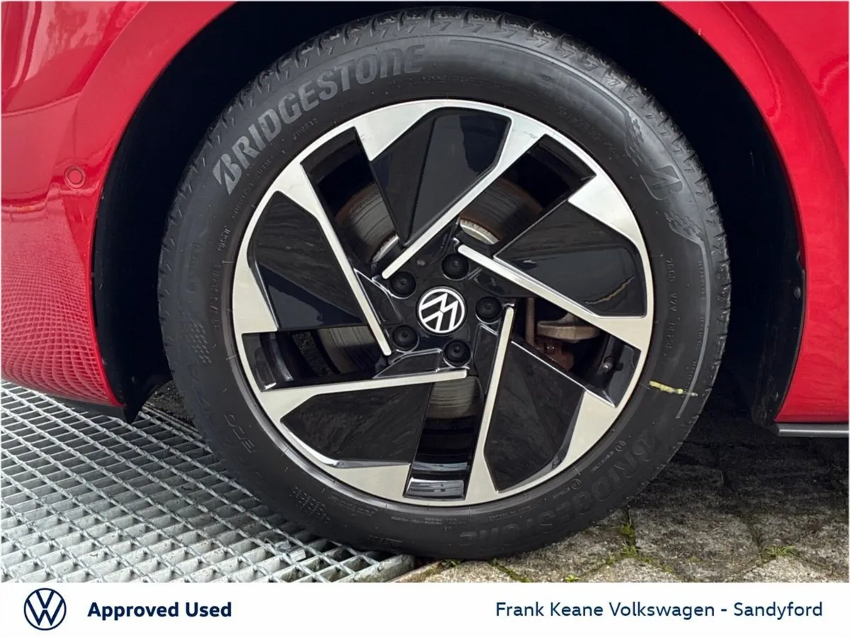 Volkswagen ID.3 Estate, Electric, 2023, Red