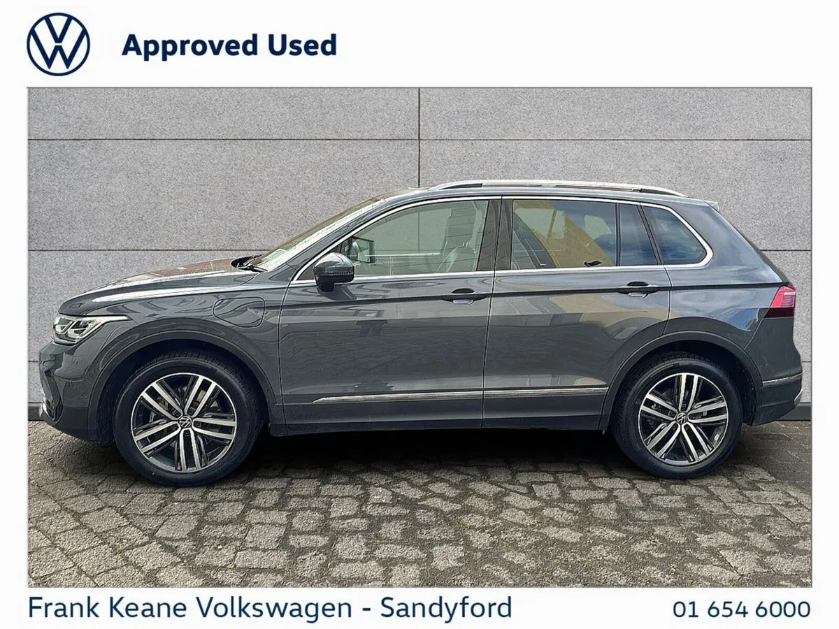 Volkswagen Tiguan SUV, Petrol Plug-in Hybrid, 2022, Grey