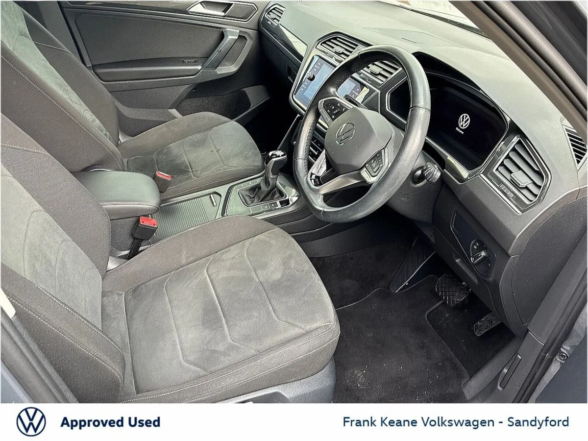 Volkswagen Tiguan SUV, Petrol Plug-in Hybrid, 2022, Grey