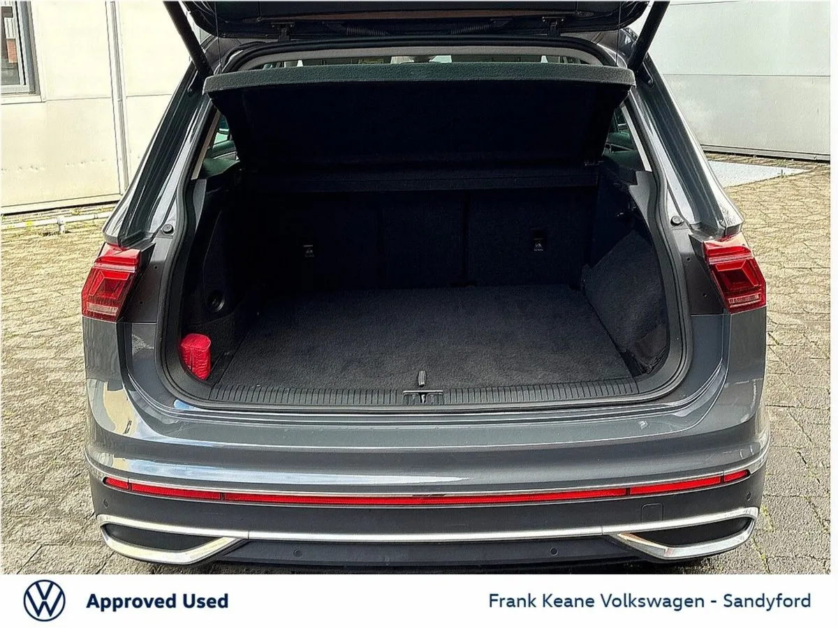 Volkswagen Tiguan SUV, Petrol Plug-in Hybrid, 2022, Grey