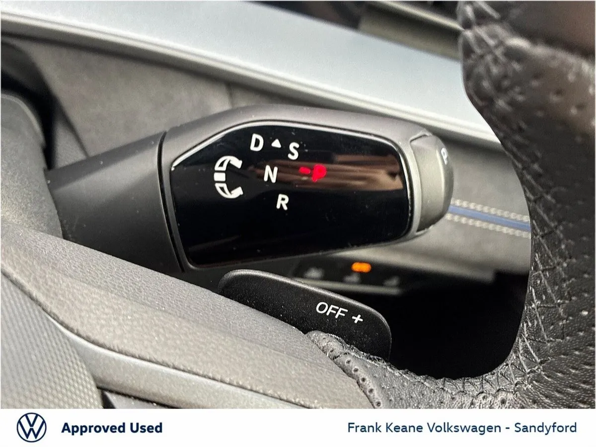 Volkswagen Tayron Estate, Petrol Plug-in Hybrid, 2025, Silver