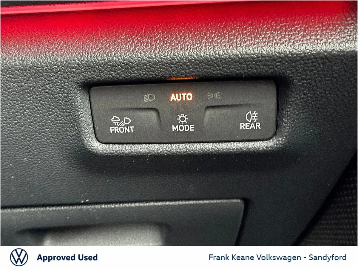 Volkswagen Tayron Estate, Petrol Plug-in Hybrid, 2025, Silver