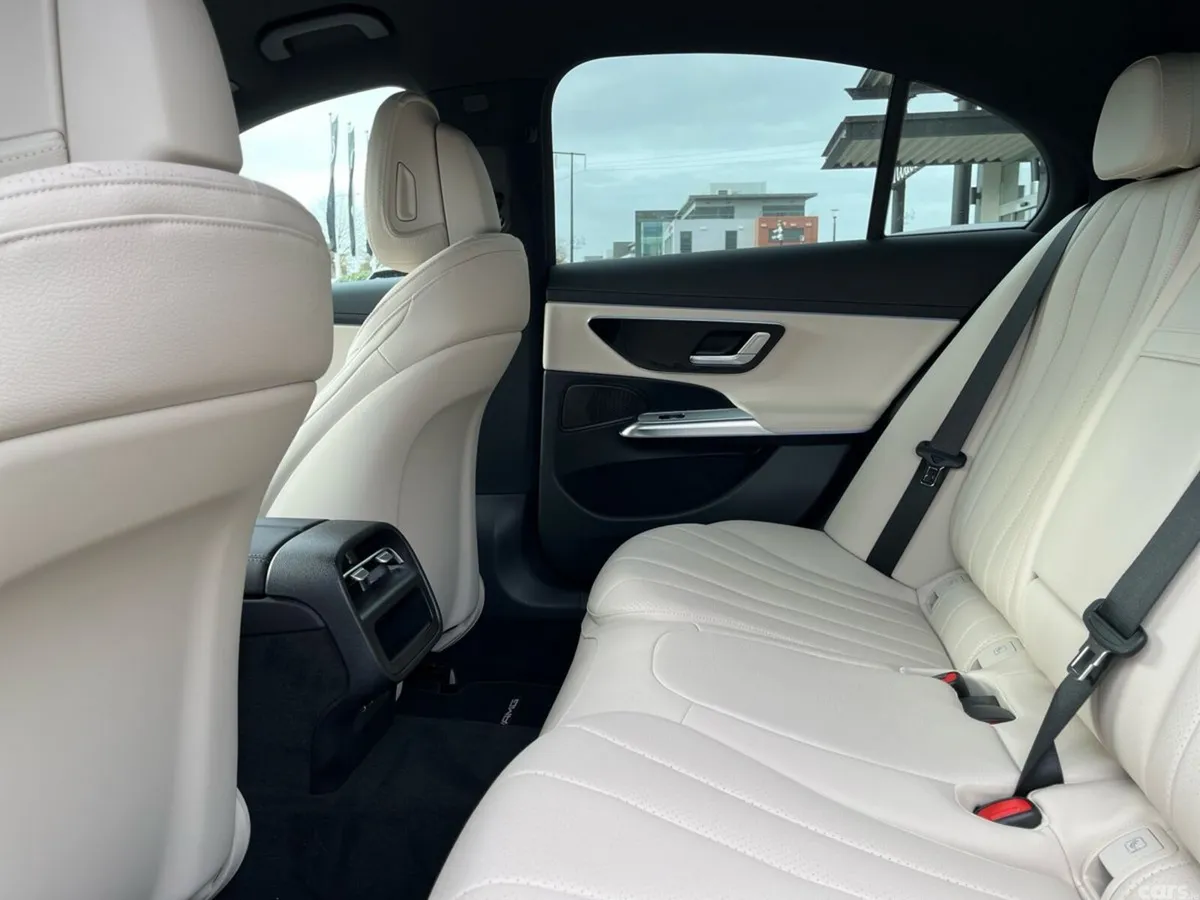 Mercedes-Benz E-Class Saloon, Diesel Hybrid, 2026, Blue