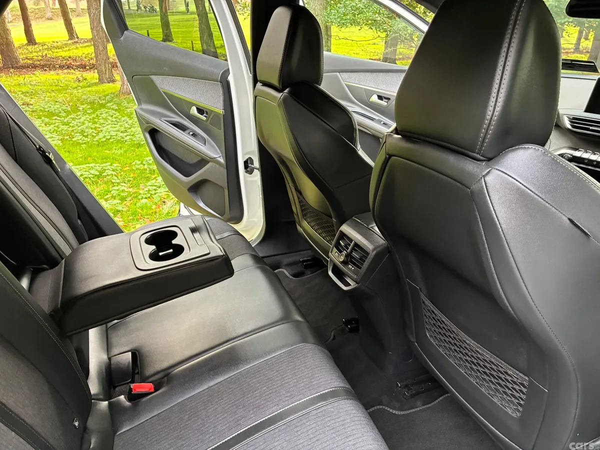 Peugeot 3008 Hatchback, Diesel, 2020, White