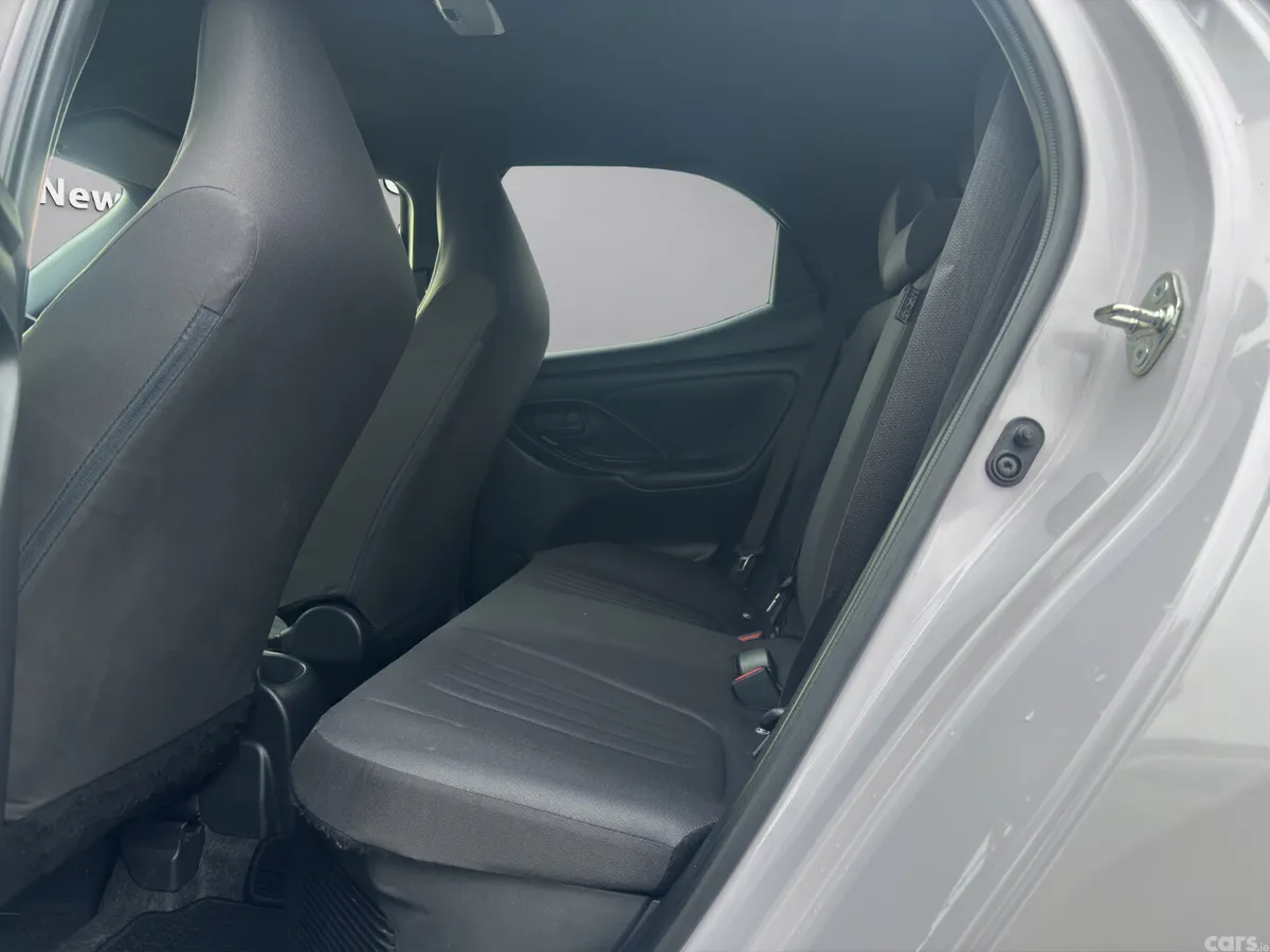 Toyota Yaris Hatchback, Petrol Hybrid, 2021, Other