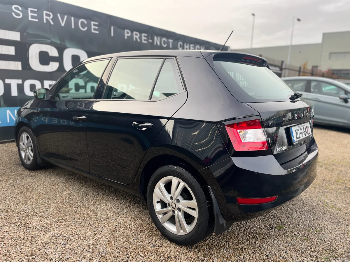 Skoda Fabia Hatchback, Petrol, 2021, Black