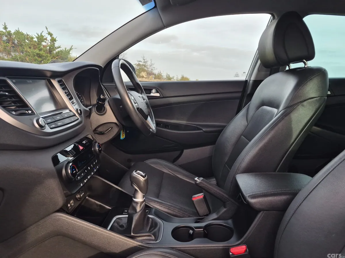 Hyundai Tucson SUV, Diesel, 2018, White
