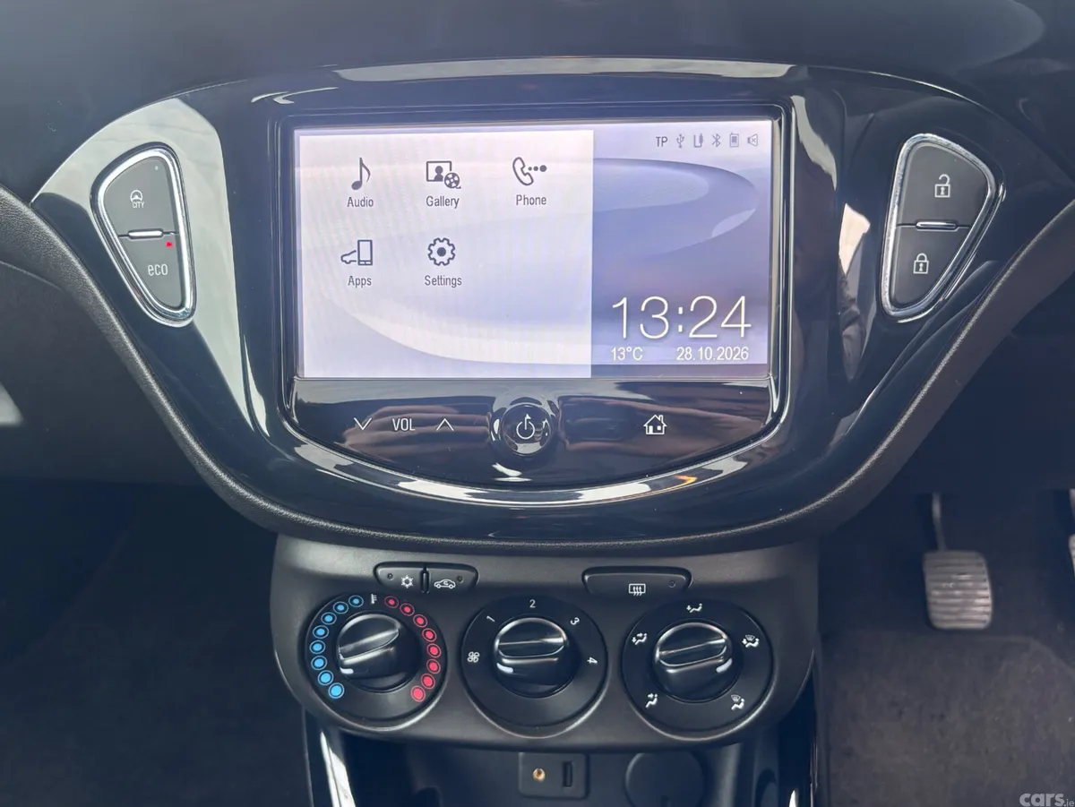 Opel Adam Hatchback, Petrol, 2015, Red