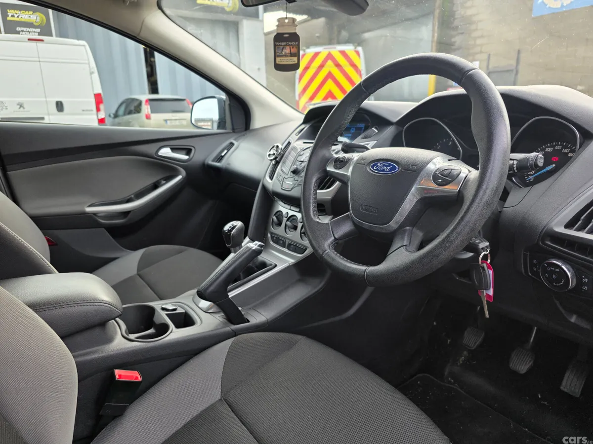 Ford Focus Hatchback, Diesel, 2013, Black