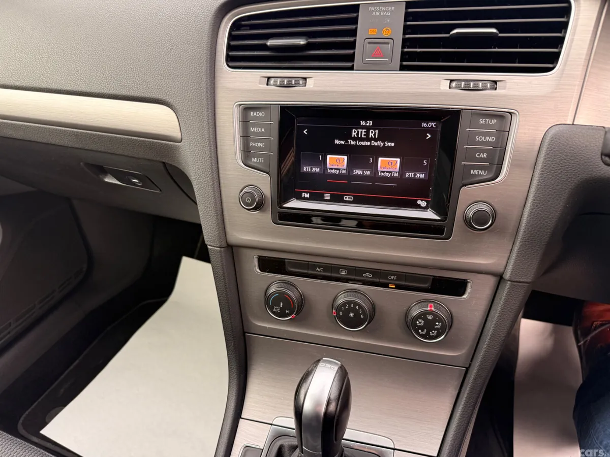 Volkswagen Golf Estate, Petrol, 2015, Grey