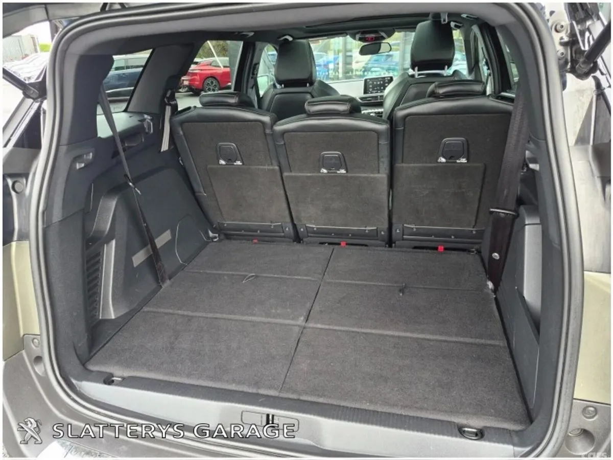 Peugeot 5008 MPV, Diesel, 2020, Grey