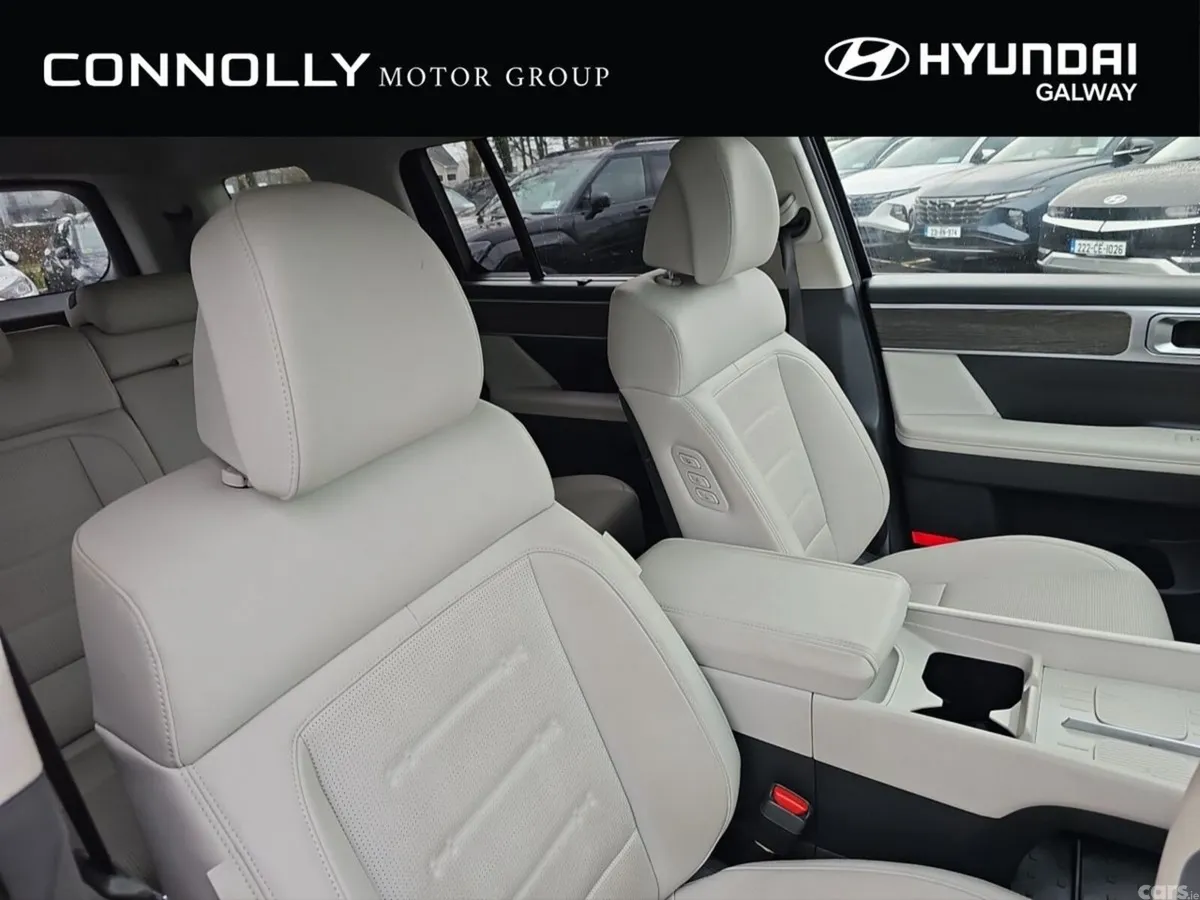 Hyundai Santa Fe SUV, Petrol Plug-in Hybrid, 2025, Black