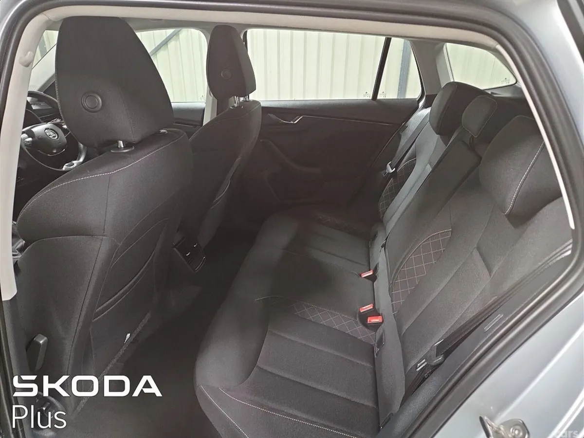 Skoda Scala Hatchback, Petrol, 2023, Grey