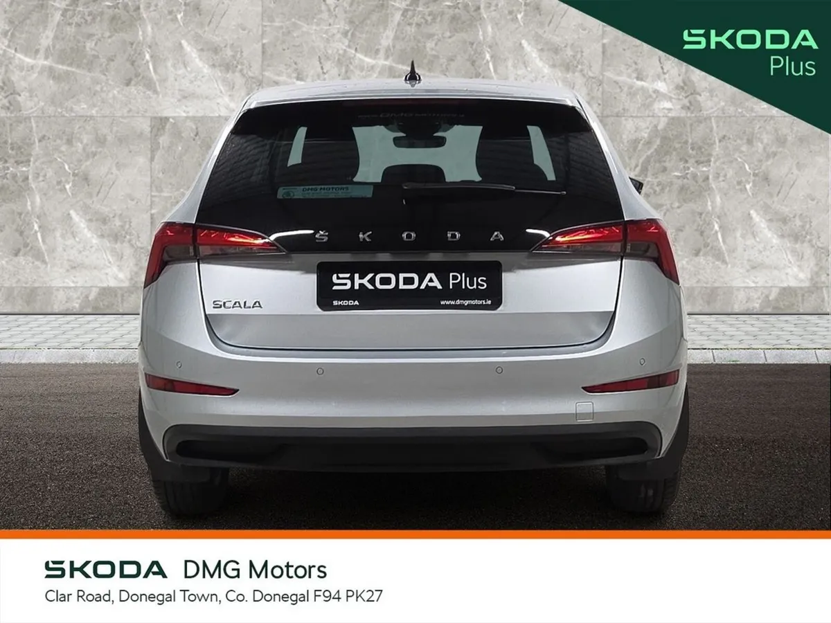 Skoda Scala Hatchback, Petrol, 2023, Grey