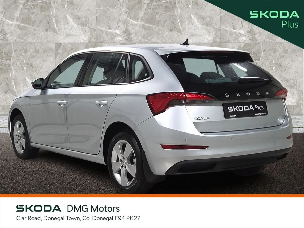 Skoda Scala Hatchback, Petrol, 2023, Grey
