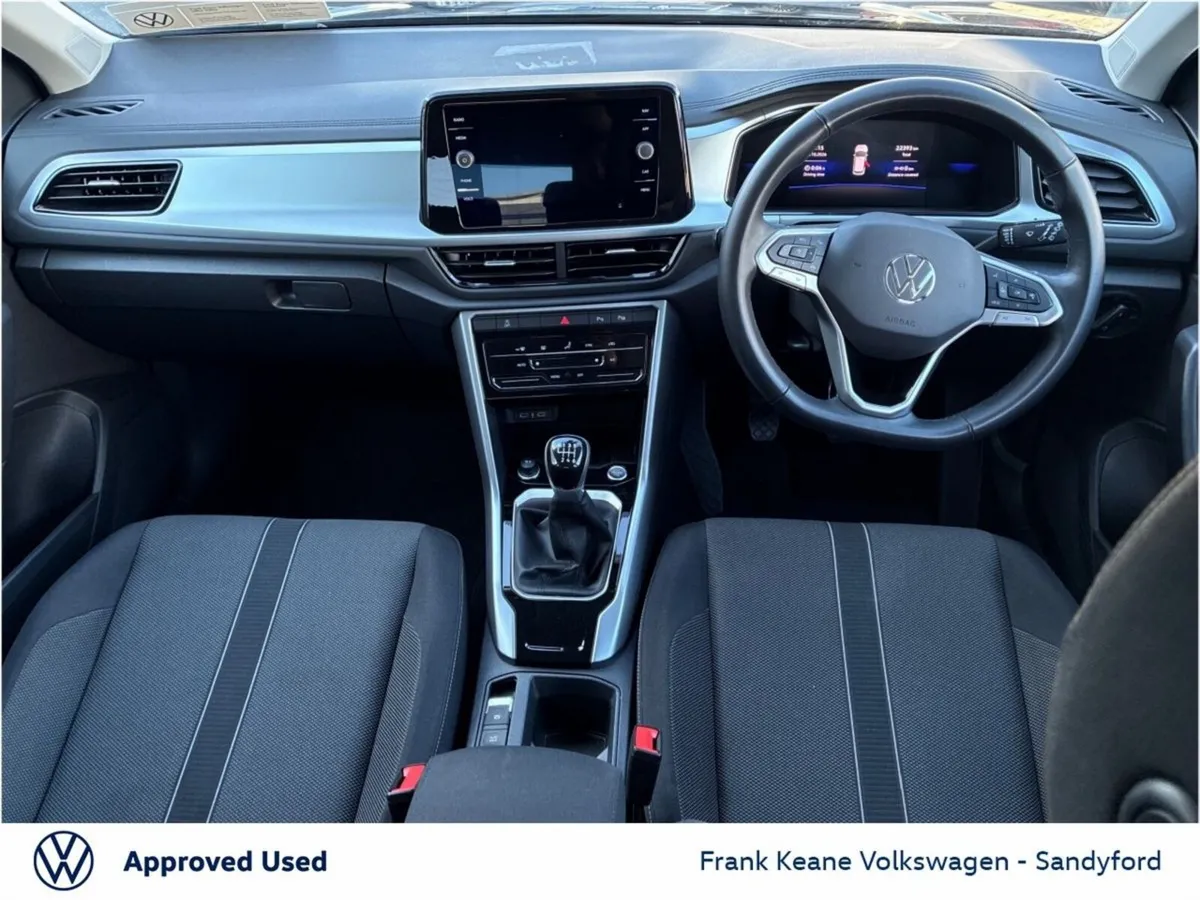 Volkswagen T-Roc SUV, Petrol, 2025, Black