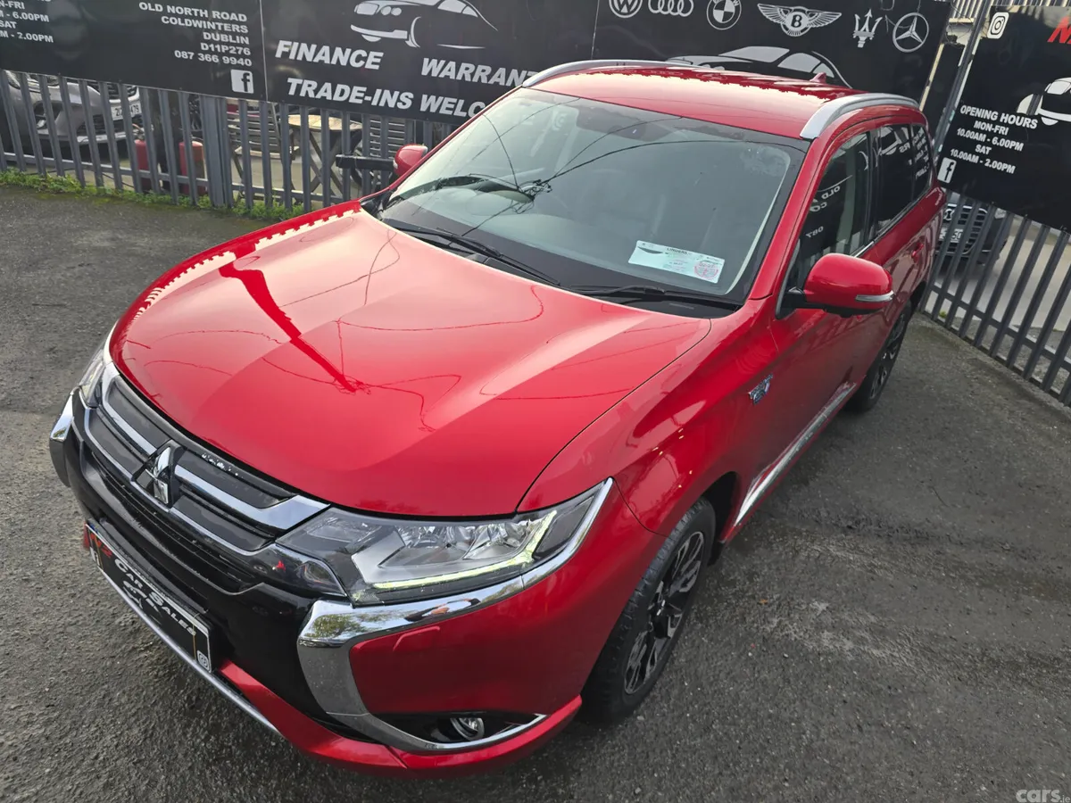 Mitsubishi Outlander SUV, Petrol Plug-in Hybrid, 2018, Red