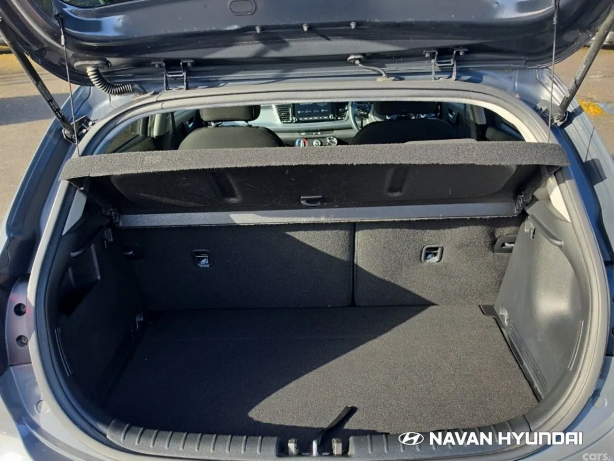 Kia Rio Hatchback, Petrol, 2022, Grey