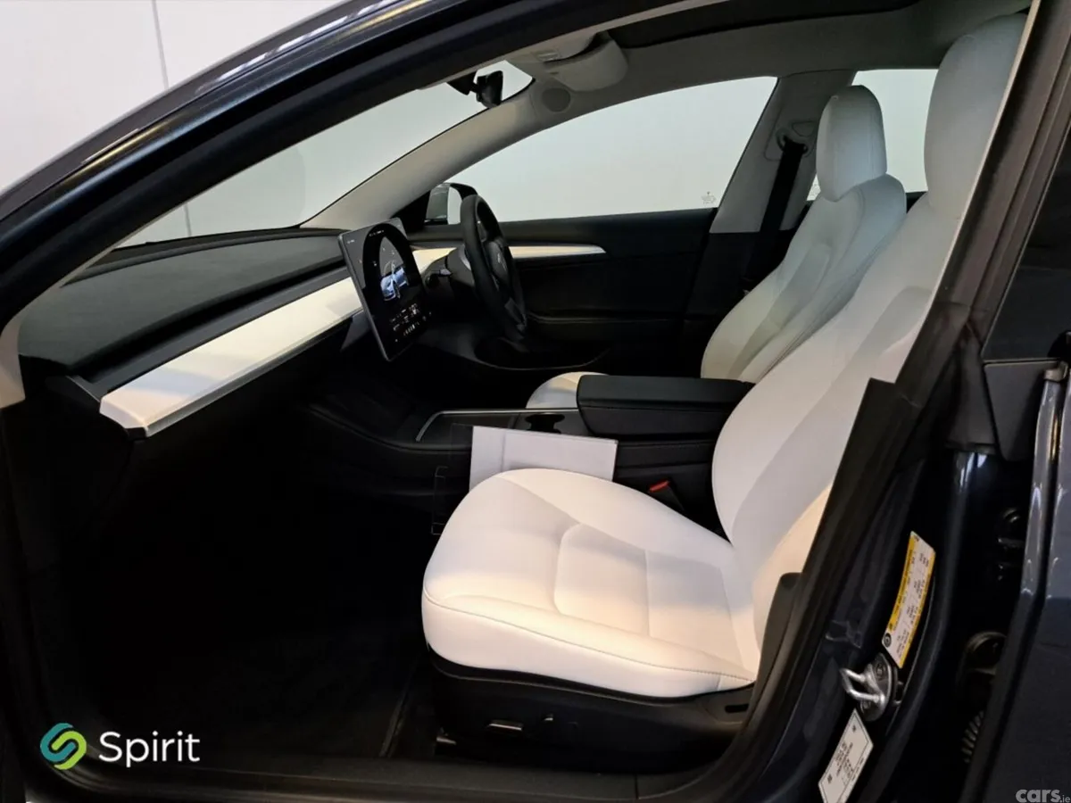 Tesla Model 3 Saloon, Electric, 2023, Grey