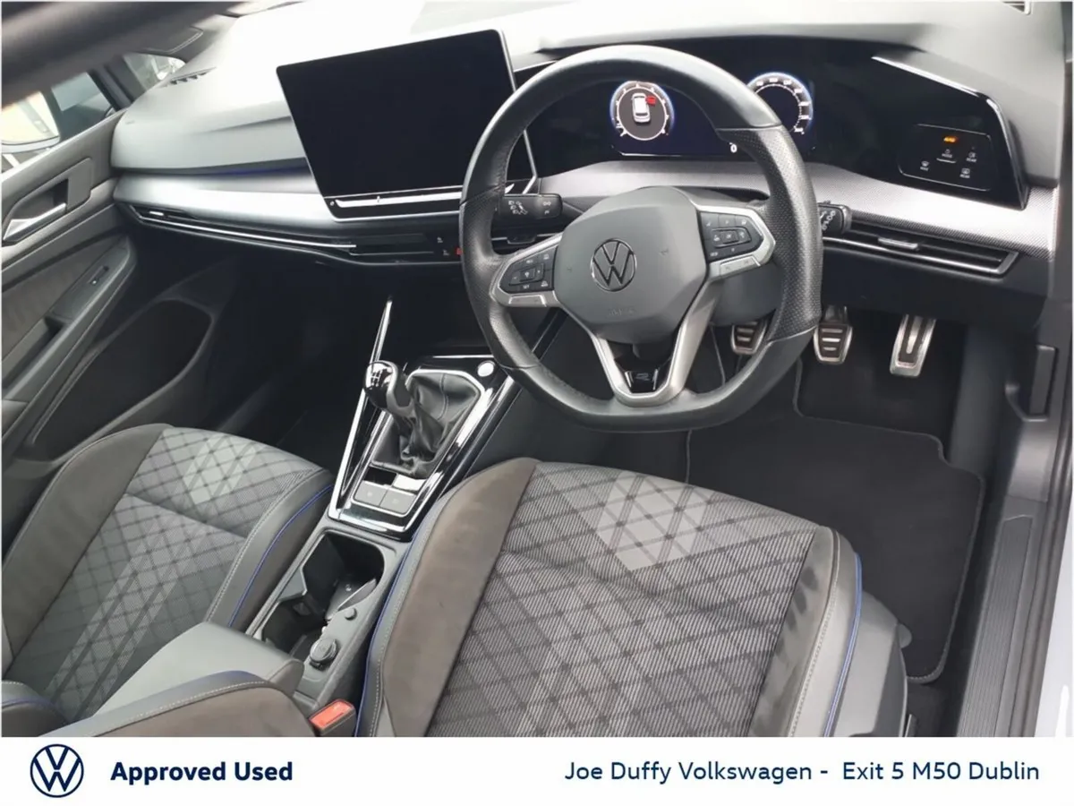 Volkswagen Golf Estate, Petrol, 2024, Grey