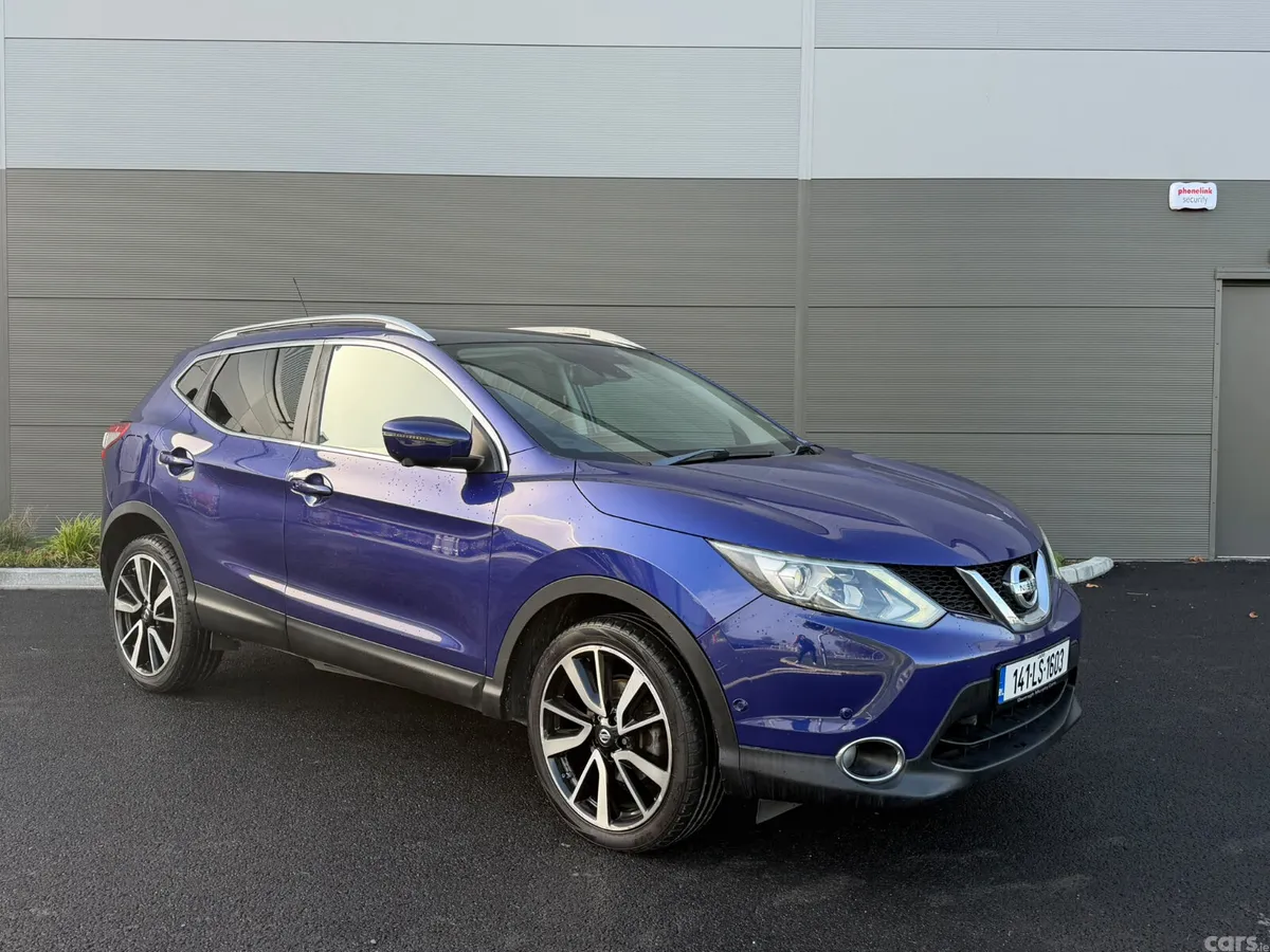 Nissan Qashqai Hatchback, Diesel, 2014, Blue