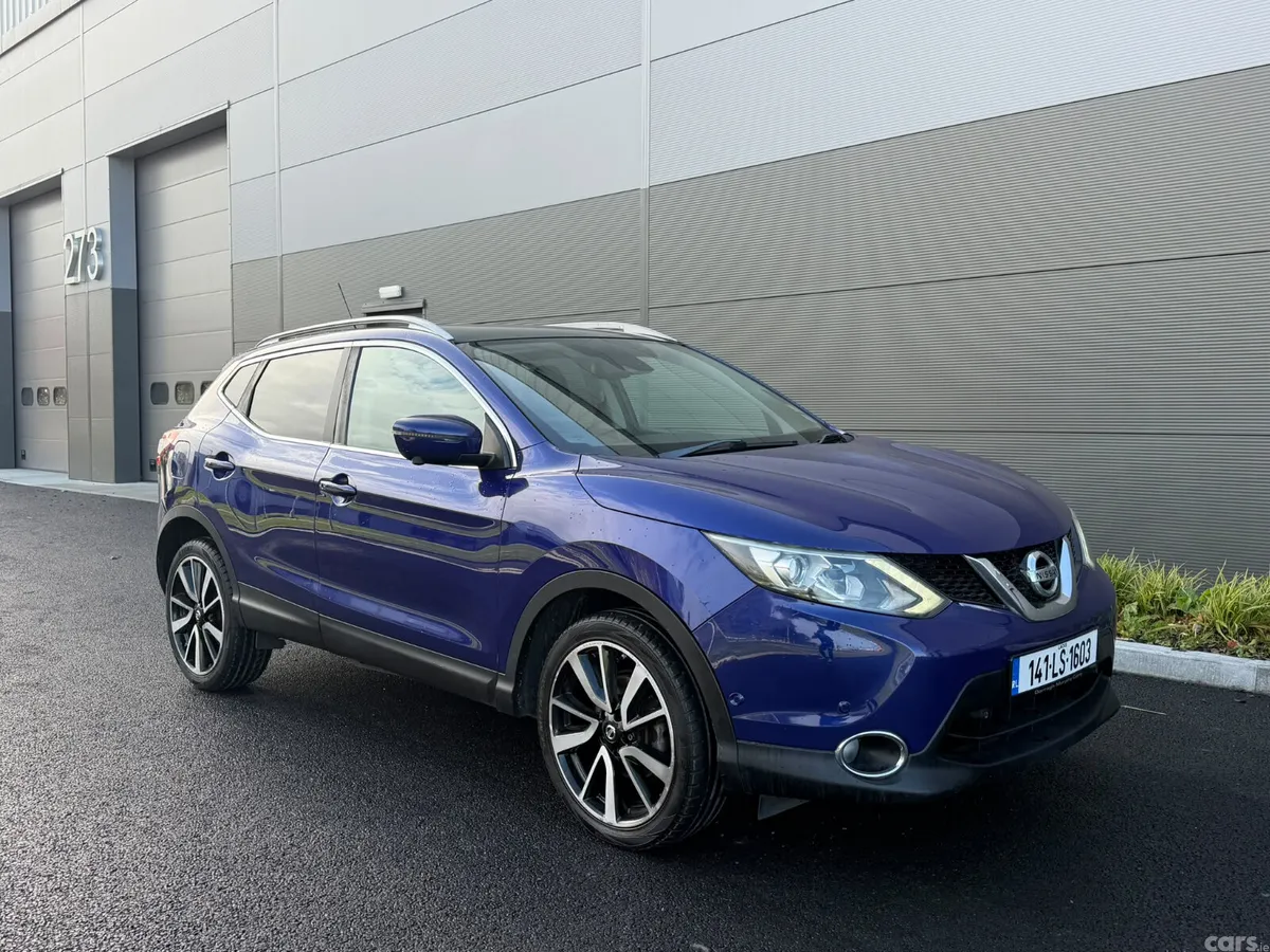 Nissan Qashqai Hatchback, Diesel, 2014, Blue
