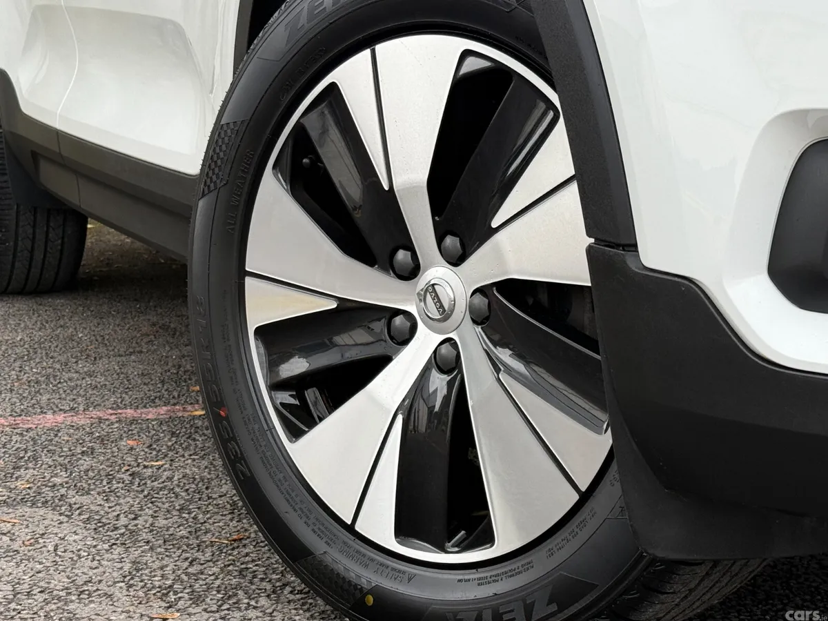 Volvo XC40 Hatchback, Diesel, 2020, White