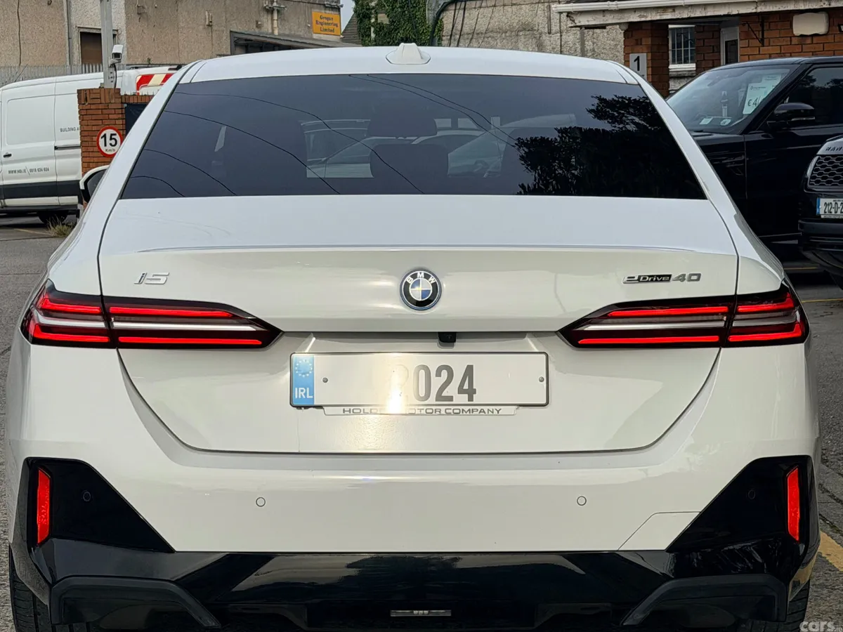 BMW i5 Saloon, Electric, 2024, White