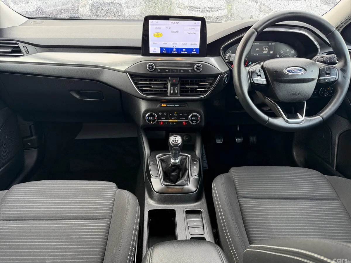 Ford Focus Hatchback, Diesel, 2019, Black