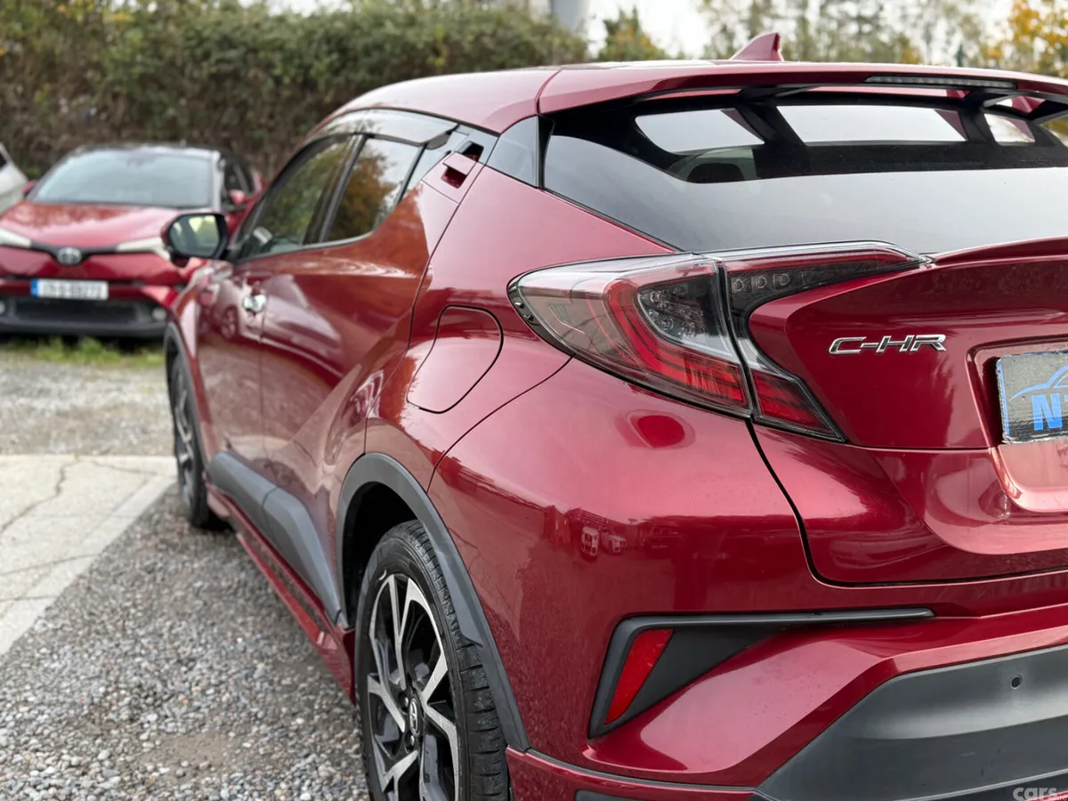 Toyota C-HR SUV, Petrol Hybrid, 2018, Red