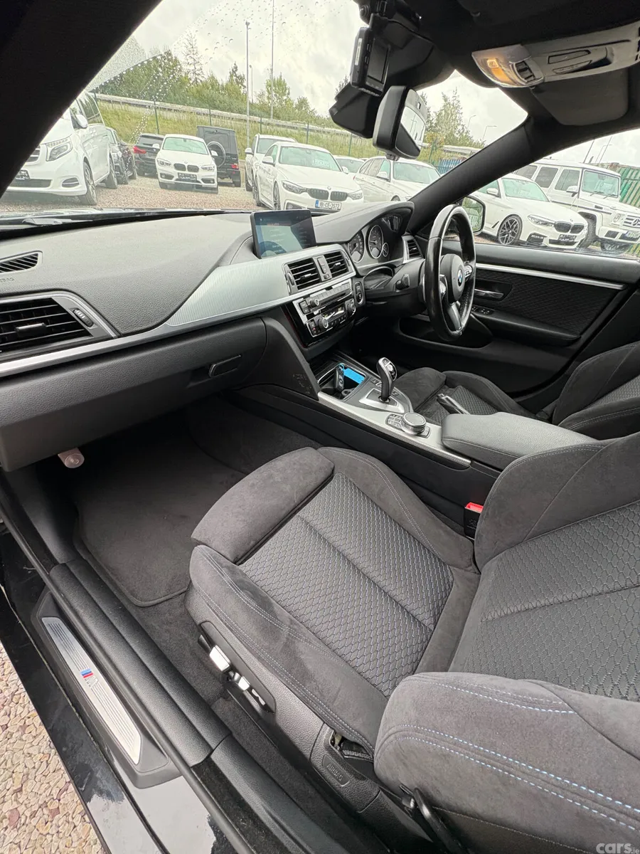 BMW 4-Series Hatchback, Petrol, 2020, Black