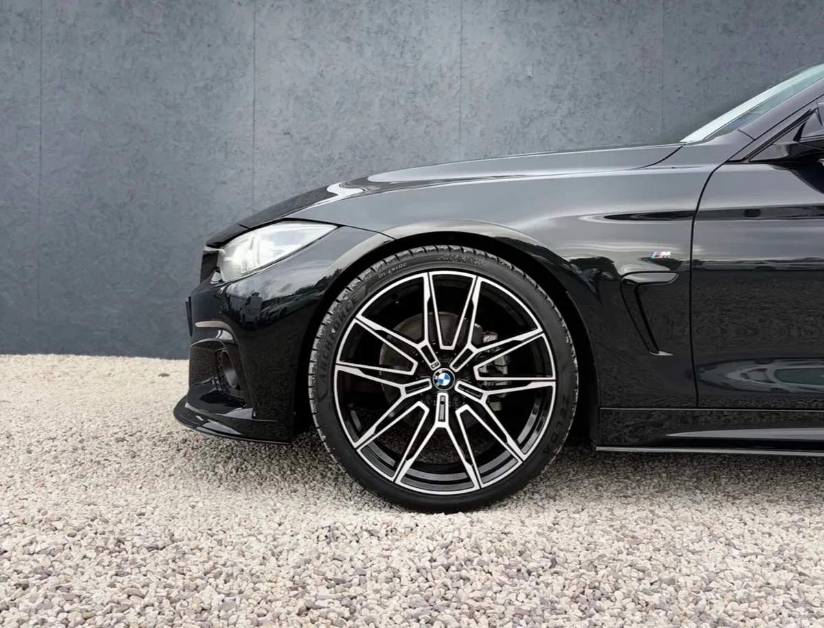 BMW 4-Series Hatchback, Petrol, 2020, Black