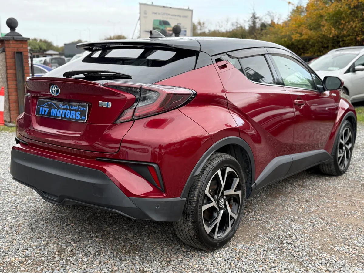 Toyota C-HR SUV, Petrol Hybrid, 2017, Red