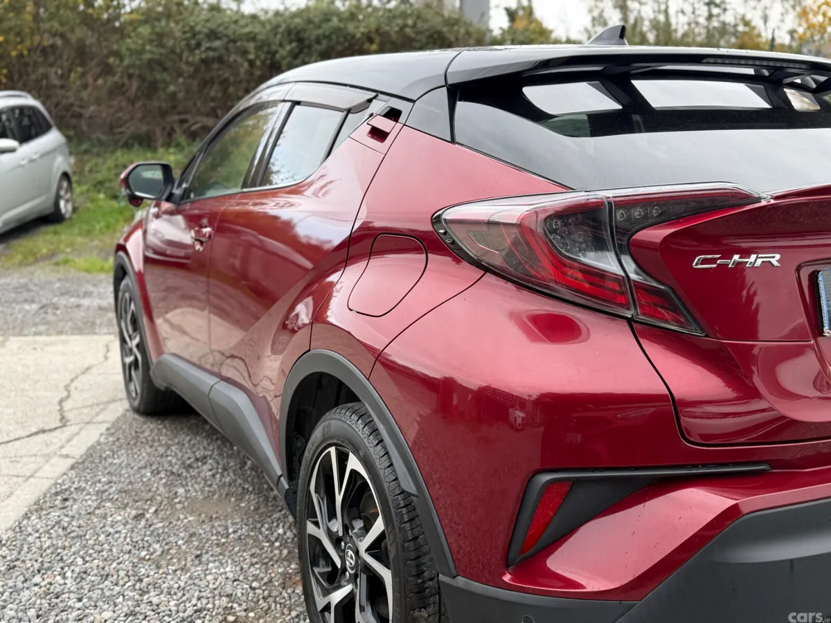 Toyota C-HR SUV, Petrol Hybrid, 2017, Red