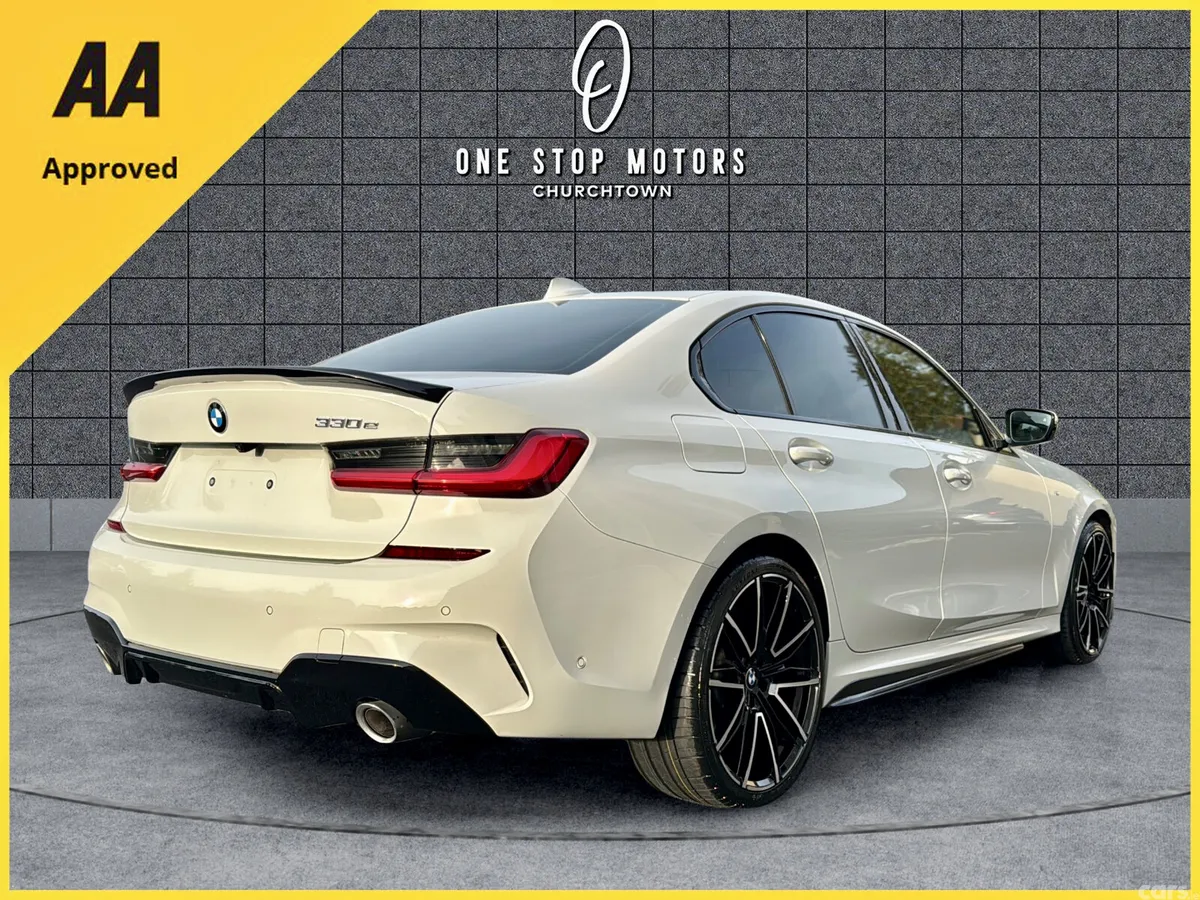 BMW 3-Series Saloon, Petrol Plug-in Hybrid, 2021, White