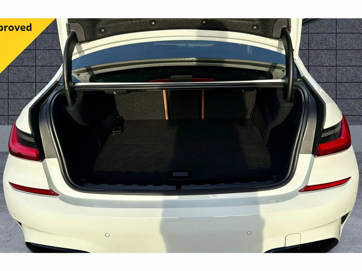 BMW 3-Series Saloon, Petrol Plug-in Hybrid, 2021, White