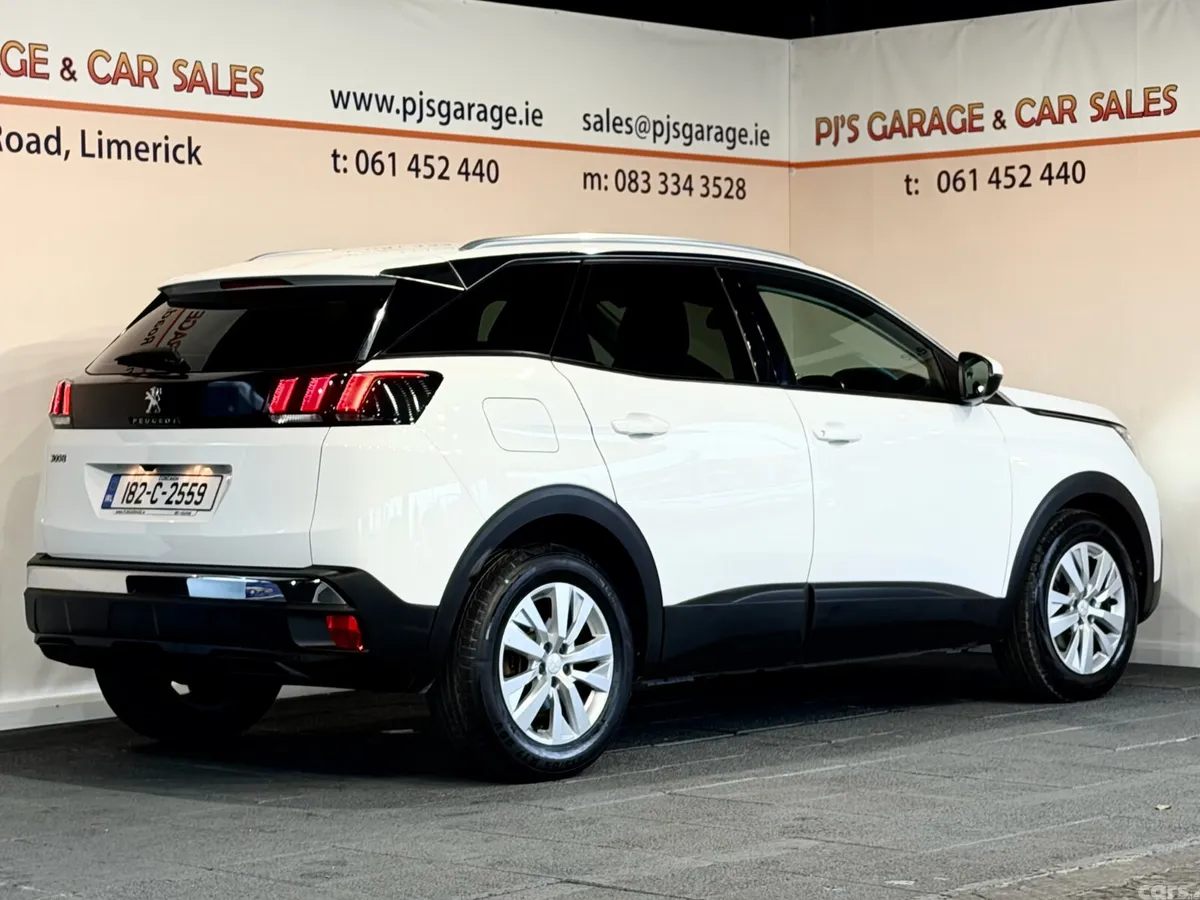 Peugeot 3008 MPV, Petrol, 2018, White